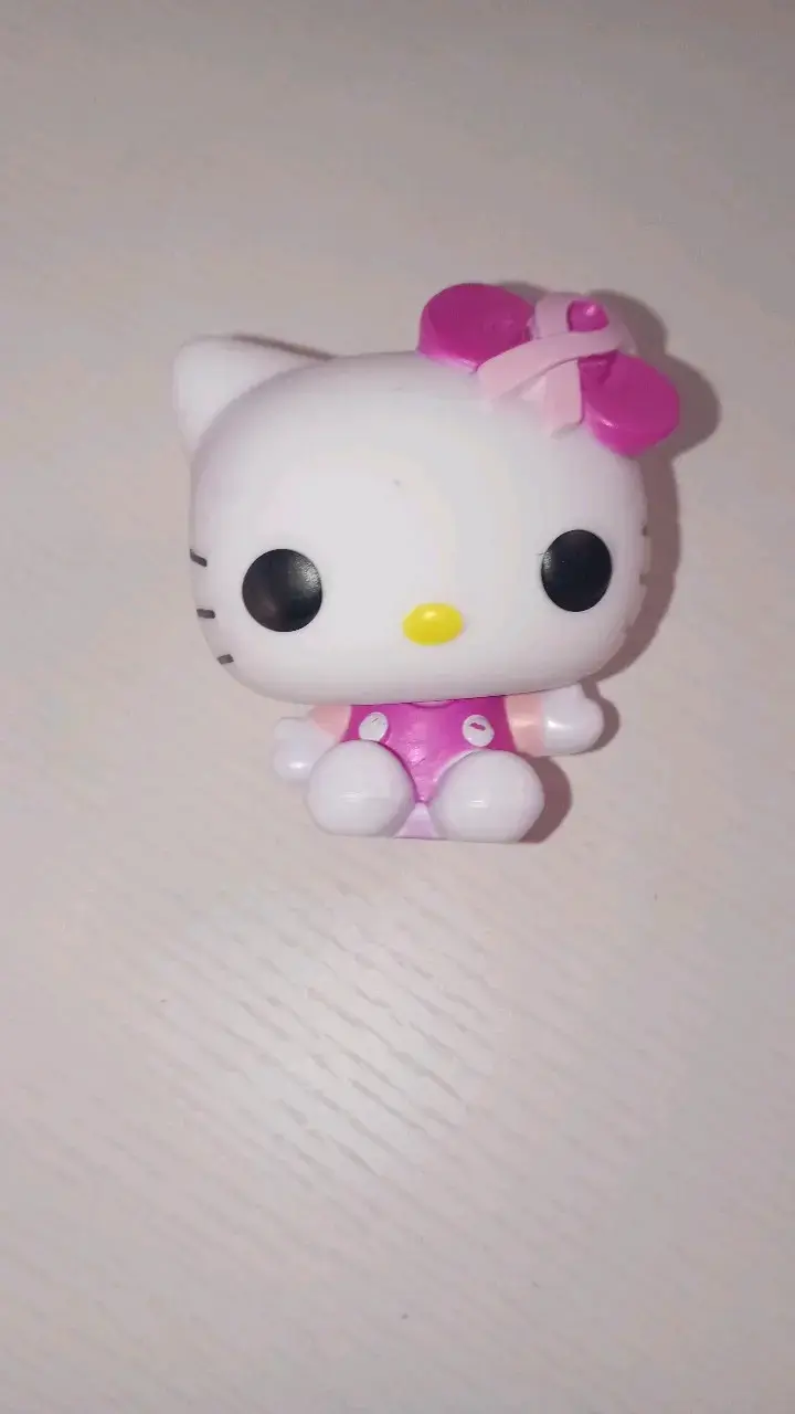 Figurita Hello Kitty - 2