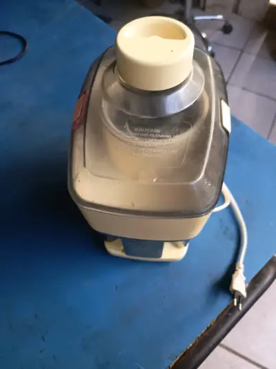 Procesador de alimentos eléctrico - miniatura 3