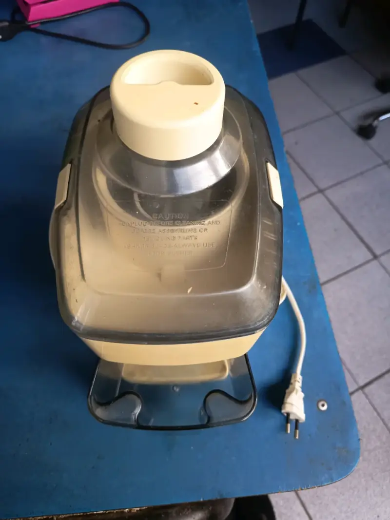 Procesador de alimentos eléctrico - 4