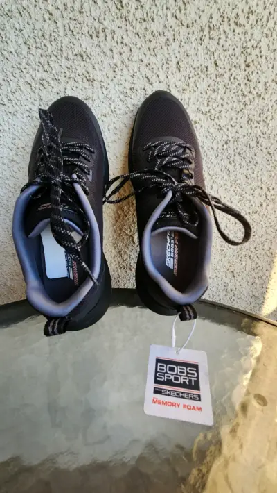 Zapatillas negras diaria o deportiva Skechers - miniatura 2