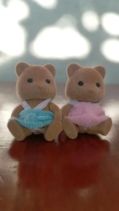 Ositos Sylvanian originales - miniatura 1