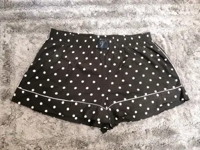 Short Victoria's Secret - miniatura 1