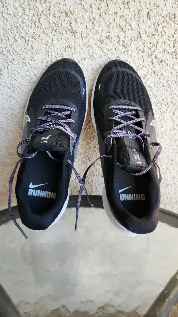 Zapatillas deportivas negras Nike - 2