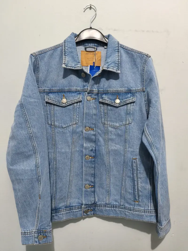 🔵🧥Chaqueta de Mezclilla JACK & JONES🧥🔵 (Nueva)