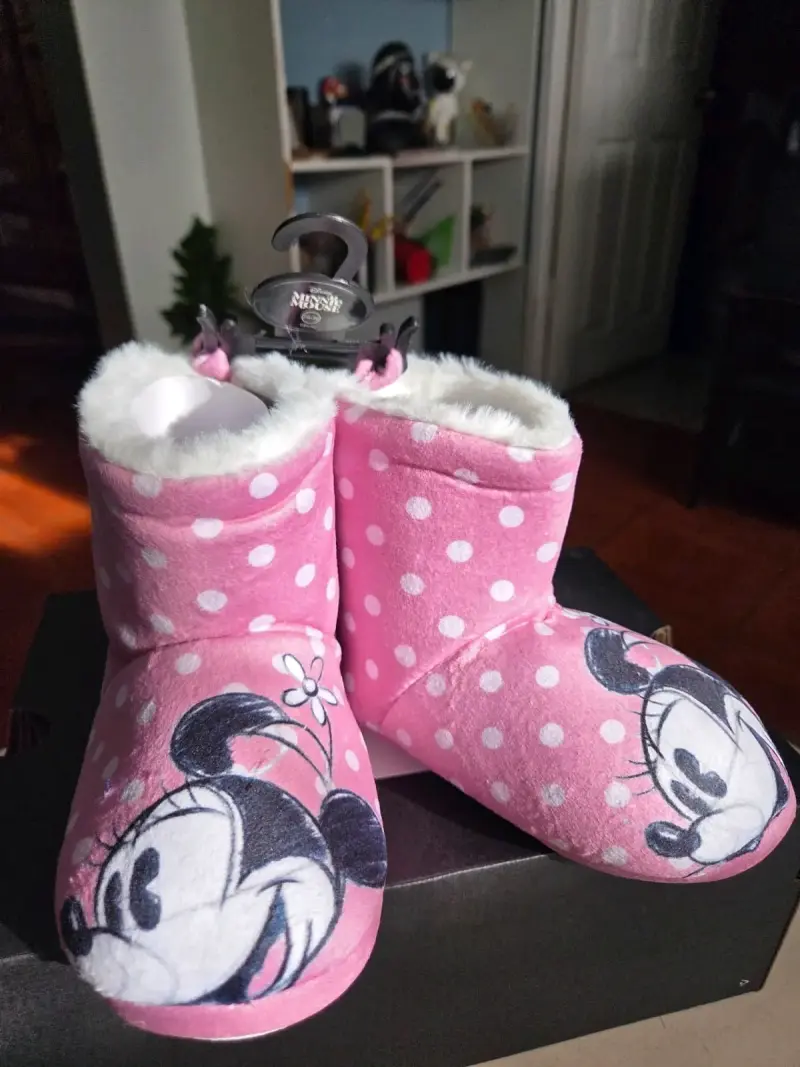 Botas de casa Minnie Mouse rosadas