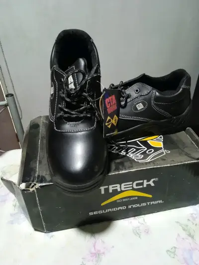Zapatos de seguridad negra Treck - miniatura 4