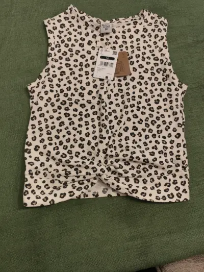 Polera sin mangas estampado leopardo - miniatura 1