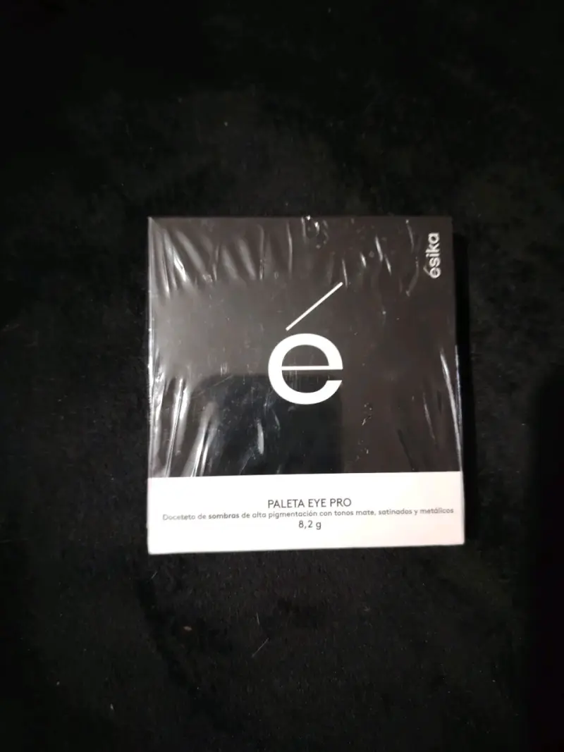 Paleta de sombras Éssika Eye Pro