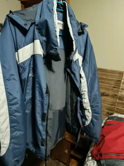 Chaqueta Columbia azul impermeable - miniatura 5