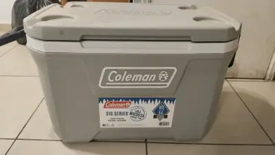Hielera Coleman 316 Series gris - miniatura 1