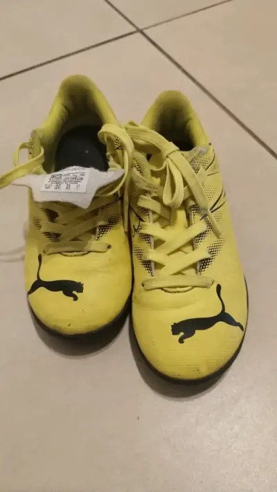 Zapatillas de baby fútbol amarillas Puma - miniatura 2