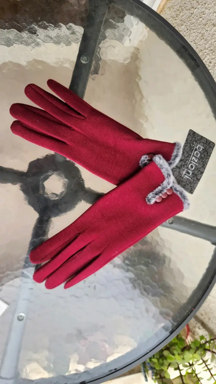 Guantes rojos con botones - 3
