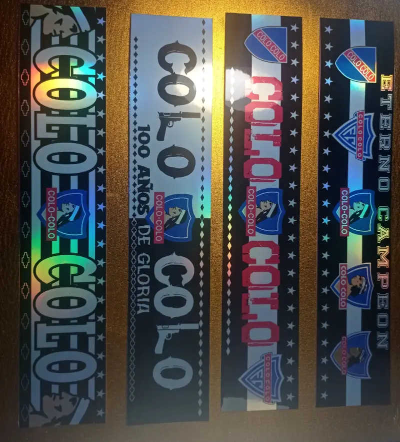 Set de adhesivos Colo Colo brillantes - 1