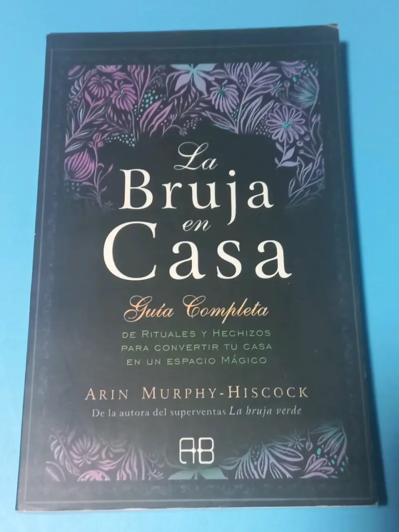Libro 'La Bruja en Casa' - 2