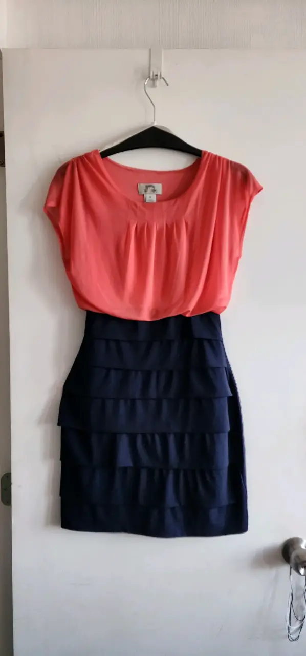Vestido bicolor coral y azul