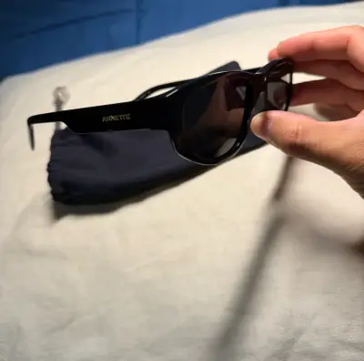Gafas de sol Arnette negras - miniatura 2