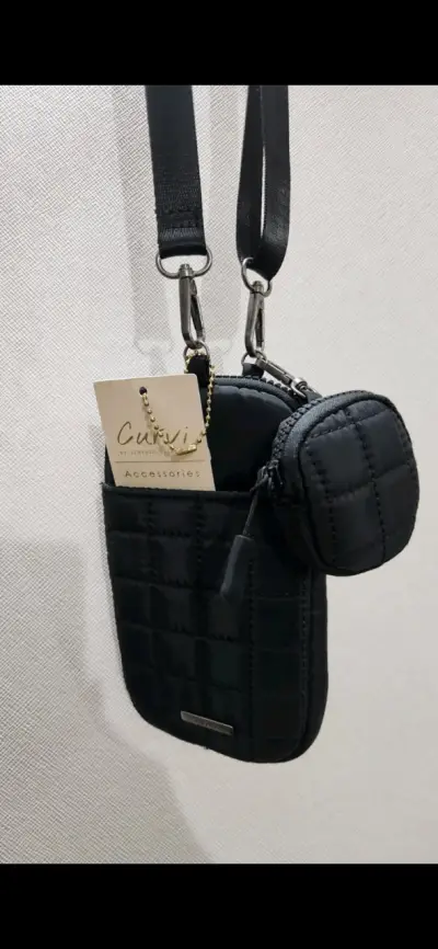 Mini bolso negro acolchado - miniatura 1