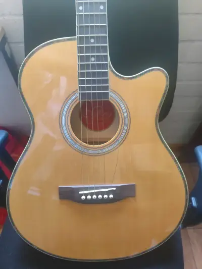 Guitarra acustica - miniatura 2