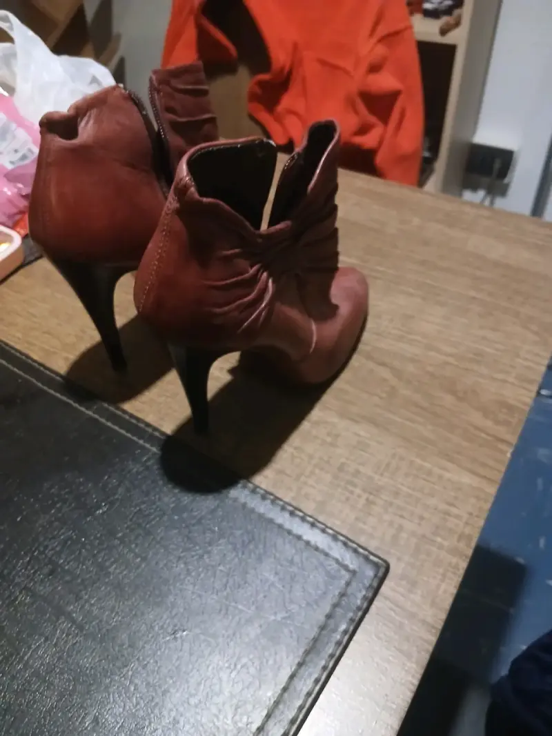 Botines rojos de cuero - 2