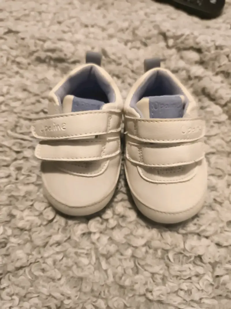 Zapatos de bebé Opaline blancos