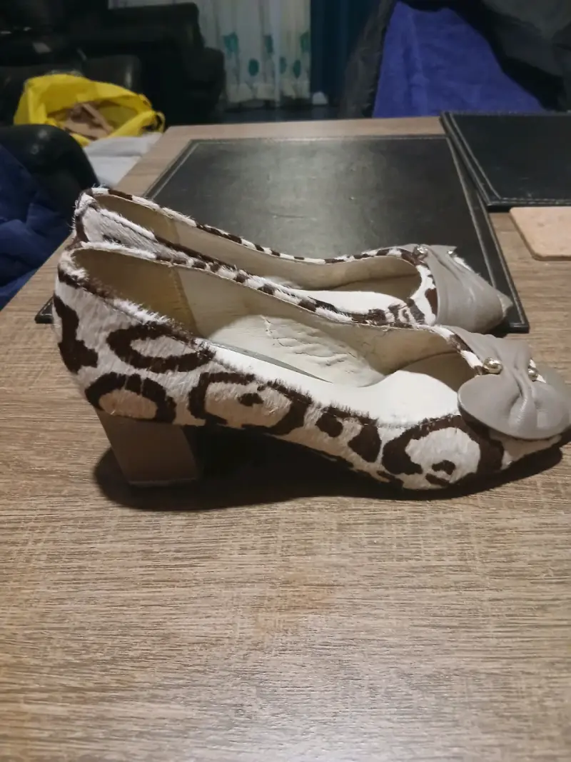 Zapatos de taco animal print - 2