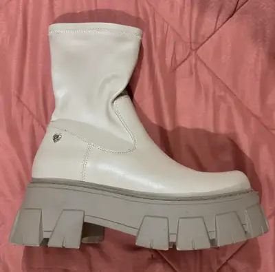 Botines blancos con plataforma C/Moran - miniatura 1