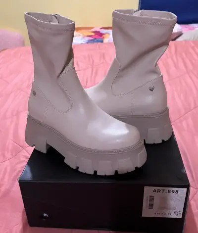 Botines blancos con plataforma C/Moran - miniatura 3