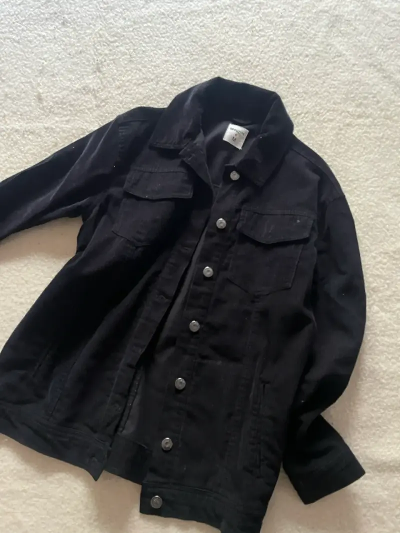 Chaqueta de mezclilla negra - 1