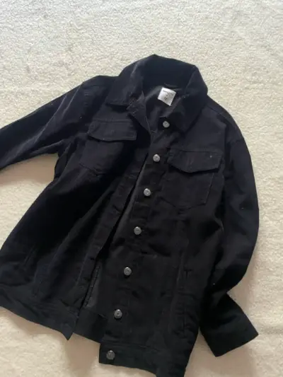Chaqueta de mezclilla negra - miniatura 1