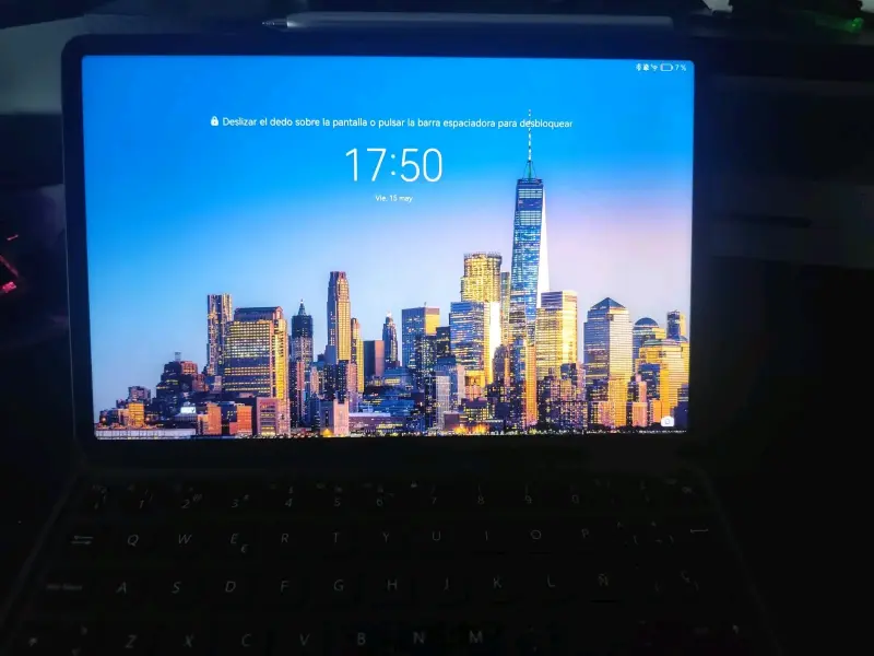 Tablet Huawei Matepad 11 (128GB) con lápiz/teclado - 1