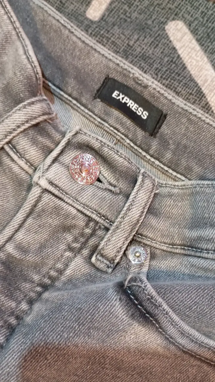 Jeans gris desgastados - 3
