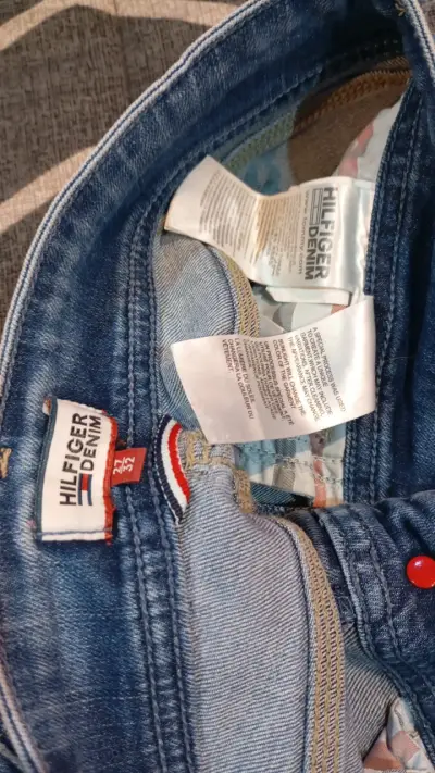 Jeans de mezclilla Tommy hilfiger azul claro - miniatura 3