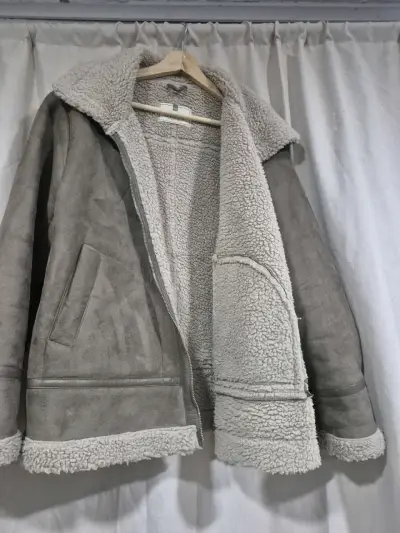 Chaqueta invierno con forro - miniatura 2