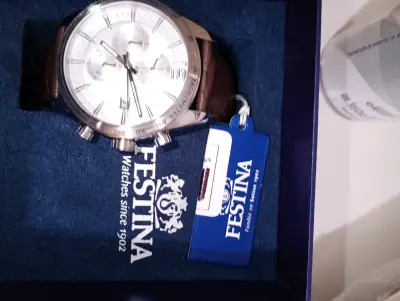Reloj Festina F 167601 cronógrafo nuevo - miniatura 1