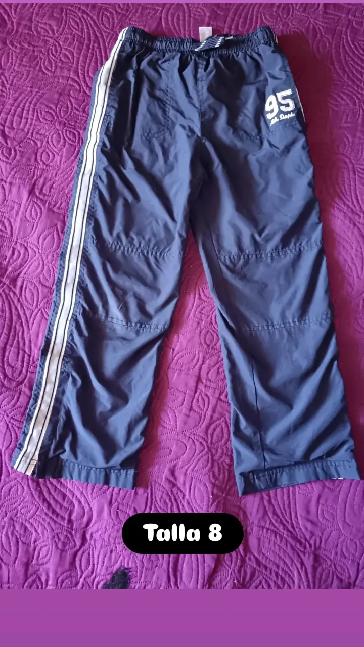 Pantalones deportivos azul talla 8