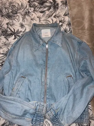 Chaqueta de mezclilla azul claro - miniatura 2