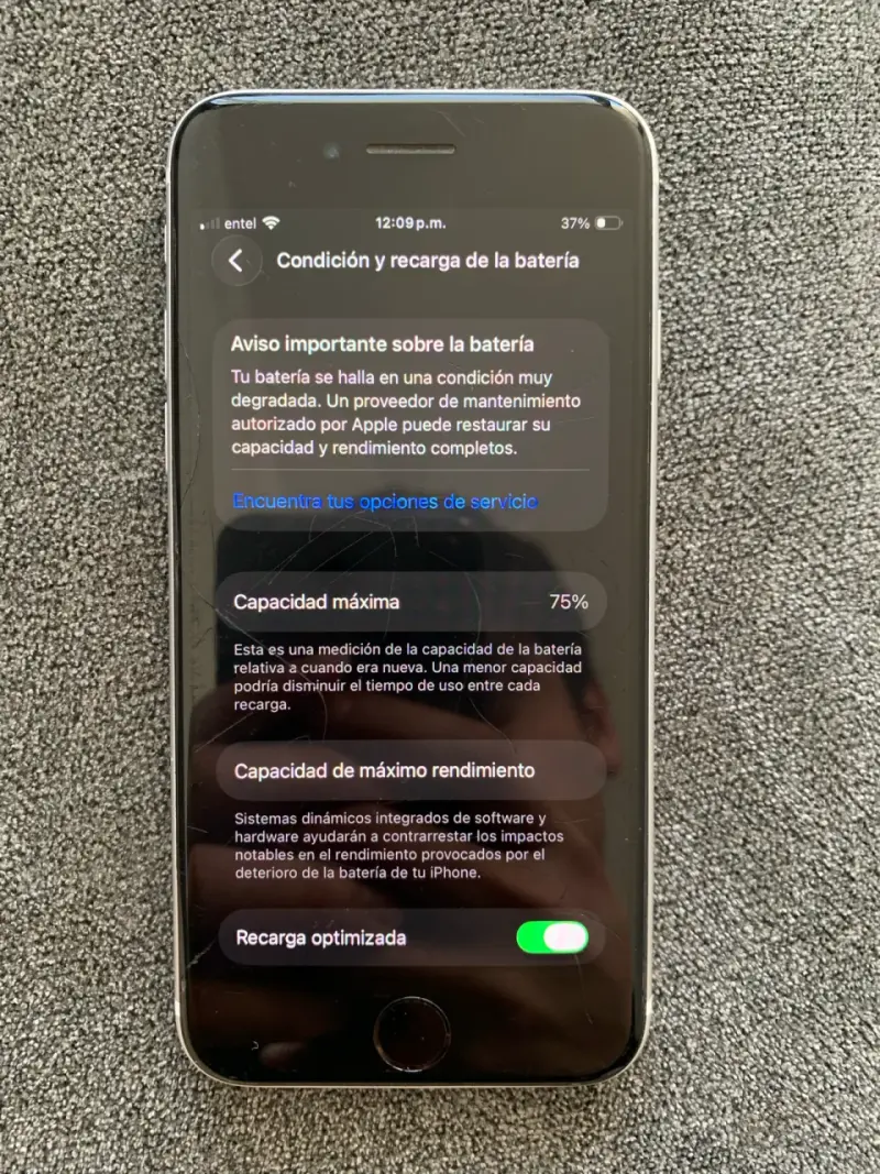 iPhone SE 2020 64 GB - 4
