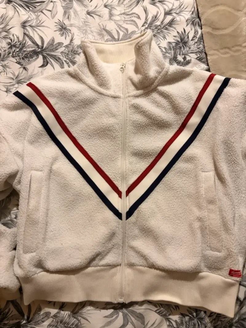 Chaqueta polar blanca deportiva - 1
