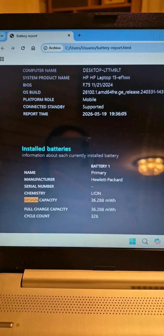 Notebook HP plateado usado - 5