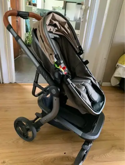 Coche Bebesit TravelSystem - miniatura 1