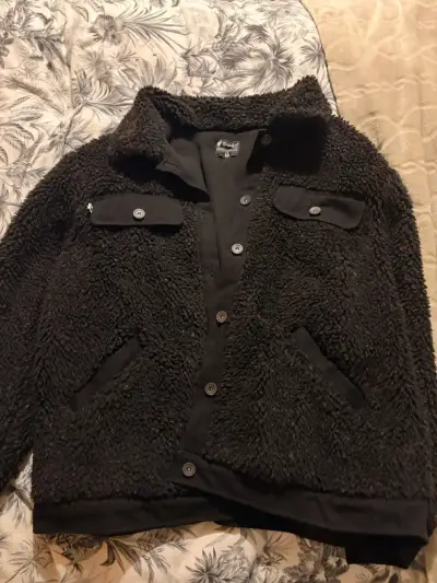 Sweater polar negro - miniatura 2