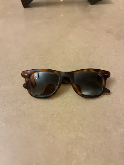 Lentes de sol café - miniatura 3