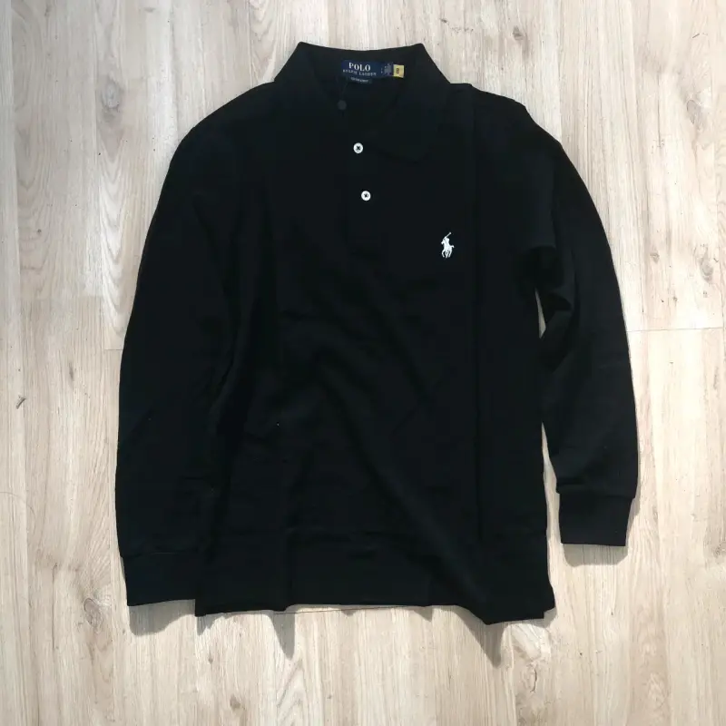 Polera polo negra nueva - 1