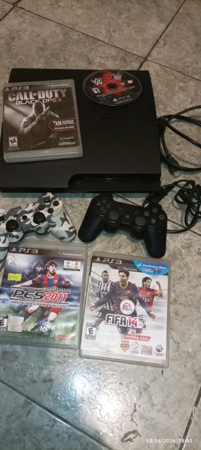 Consola PlayStation 3 con juegos - miniatura 1