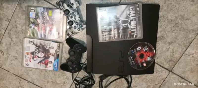 Consola PlayStation 3 con juegos - 2