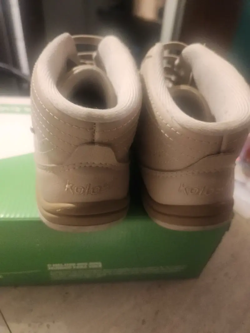 Zapatillas urbanas beige Kolosh - 4
