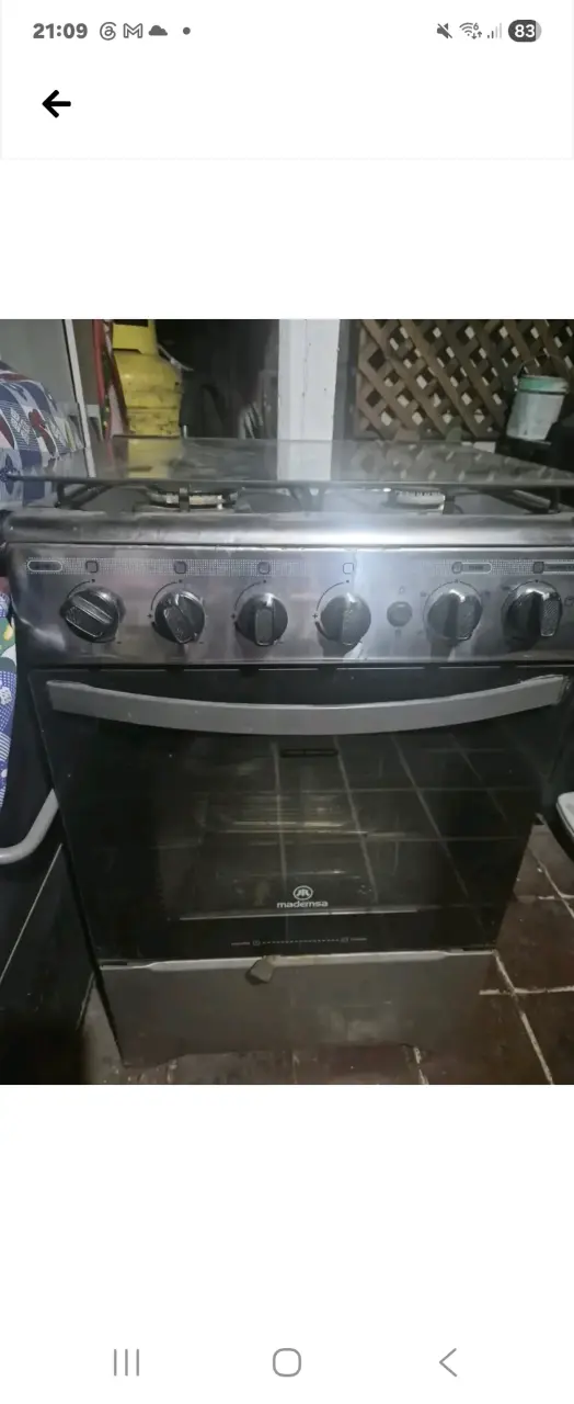 Cocina a gas con horno funcional - 2