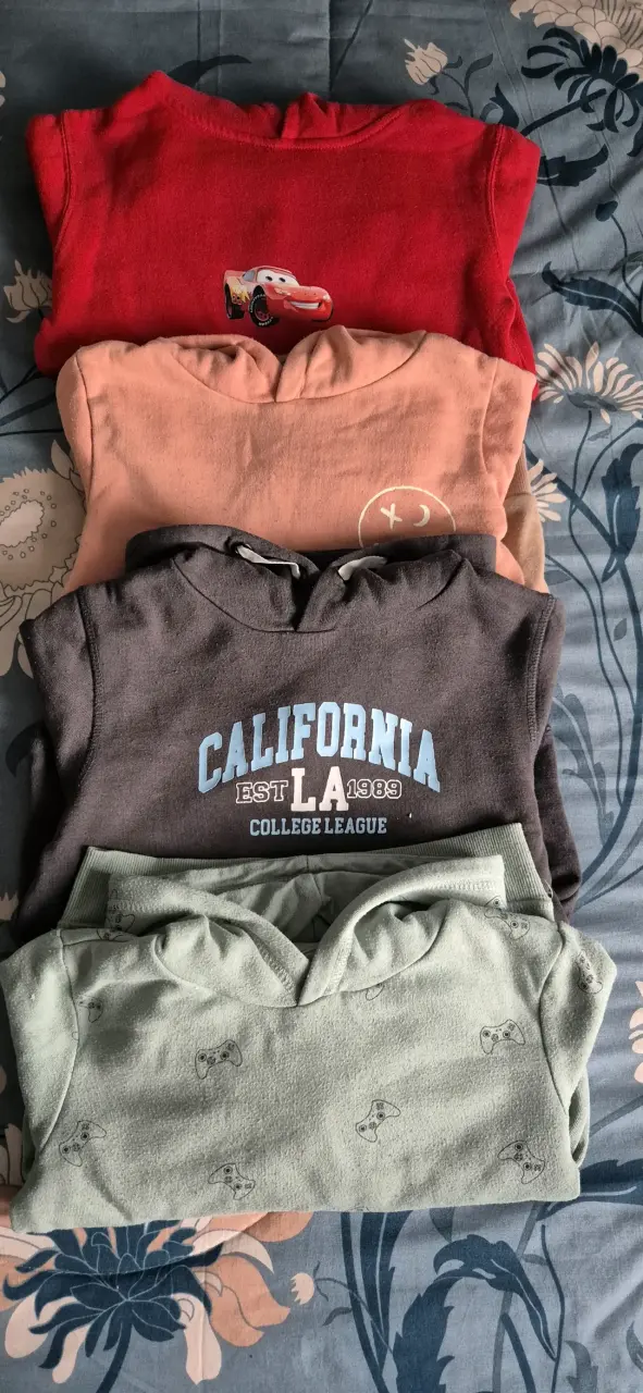 Lote de polerones infantiles variados talla 4-6