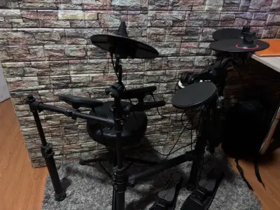 Batería electrónica negra - miniatura 1