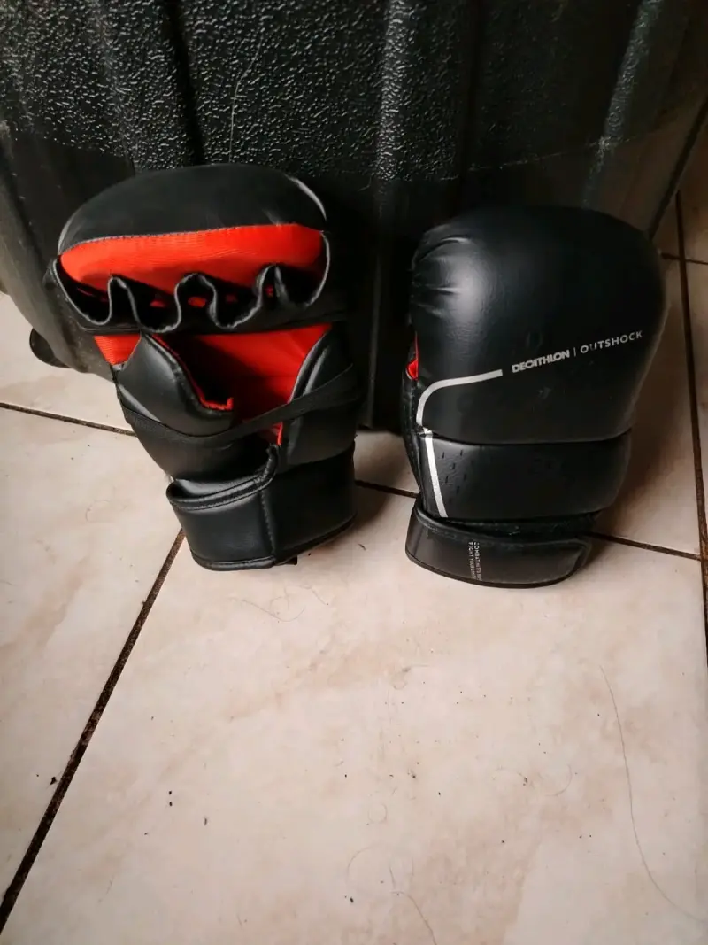 Saco de boxeo con base - 2